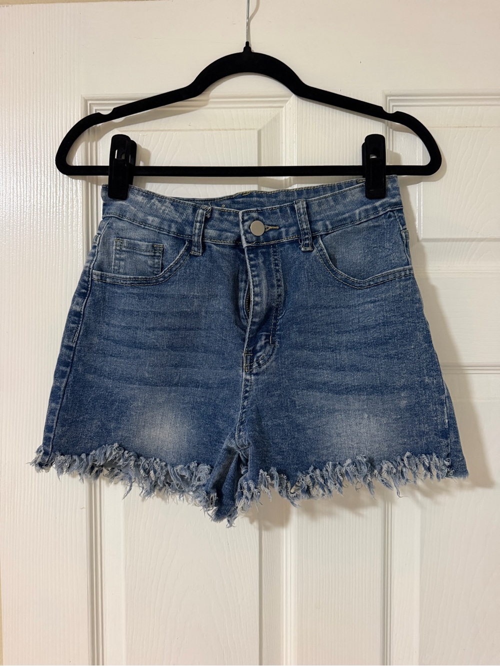 High-Rise Frayed Hem Denim Shorts - Blue